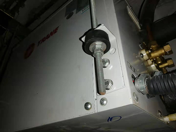 龙沙空调维修售后服务中心