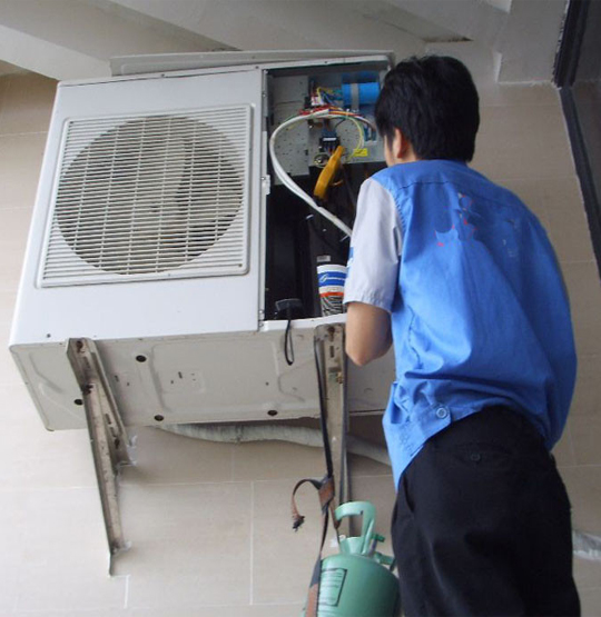 龙沙空调开机无反应维修